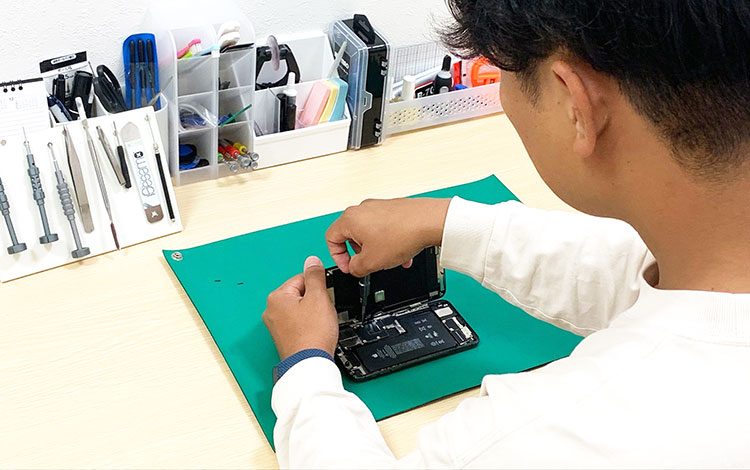 アイサポ福井ショッピングシティベル店 作業風景