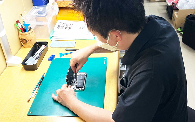 アイサポ岩国灘店 作業風景