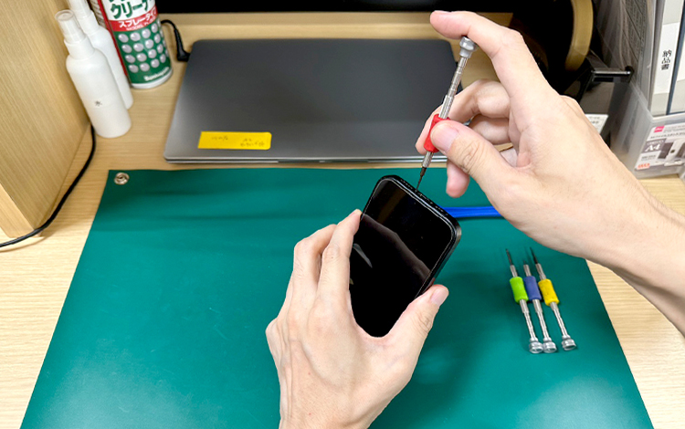 川口店 作業風景