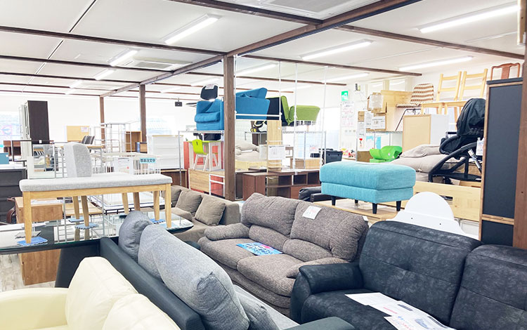 アイサポ小倉南店 店内