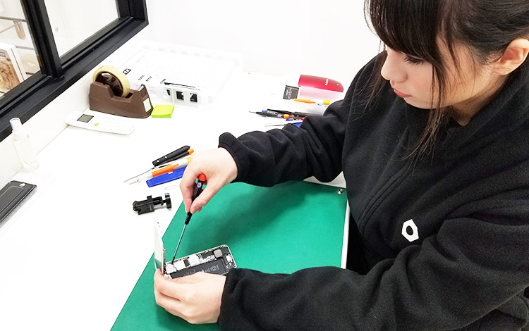 中野店 作業風景