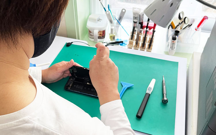 アイサポライカム店 作業風景