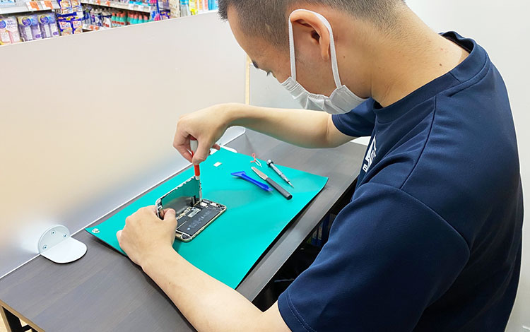 アイサポリヴィン田無店 作業風景