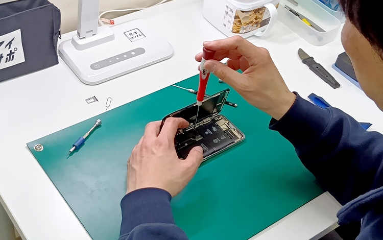 アイサポ山形北店 作業風景